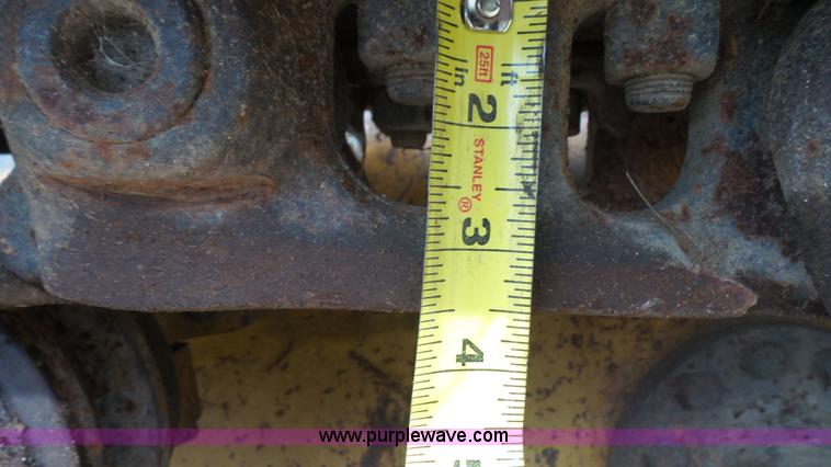 image for item J4523 1987 Caterpillar 943 track loader