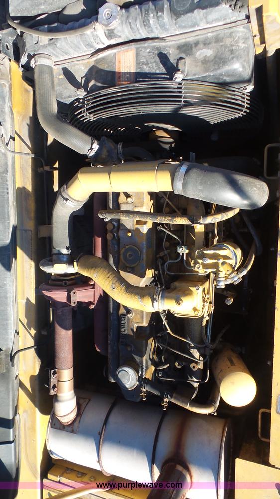 image for item J4619 1998 Caterpillar 320BL excavator