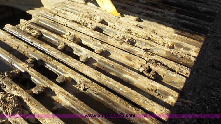 image for item J4619 1998 Caterpillar 320BL excavator