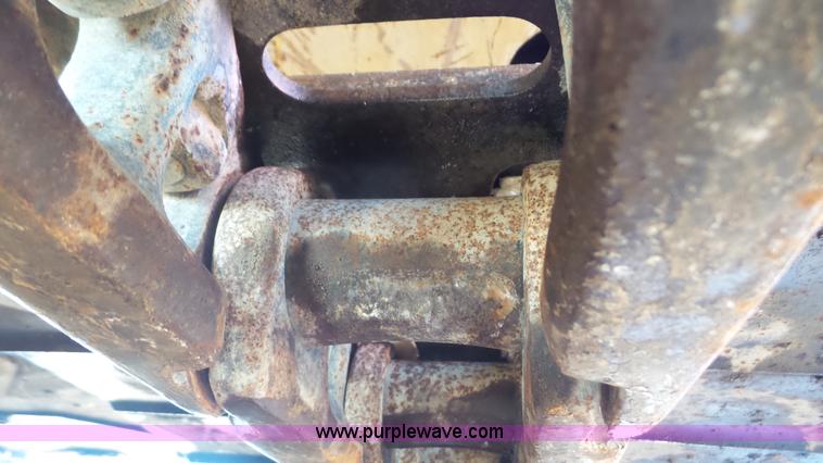 image for item J4619 1998 Caterpillar 320BL excavator