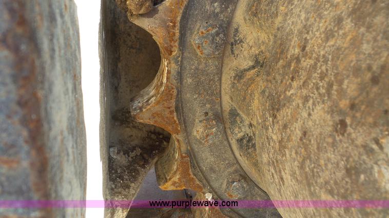 image for item J4619 1998 Caterpillar 320BL excavator