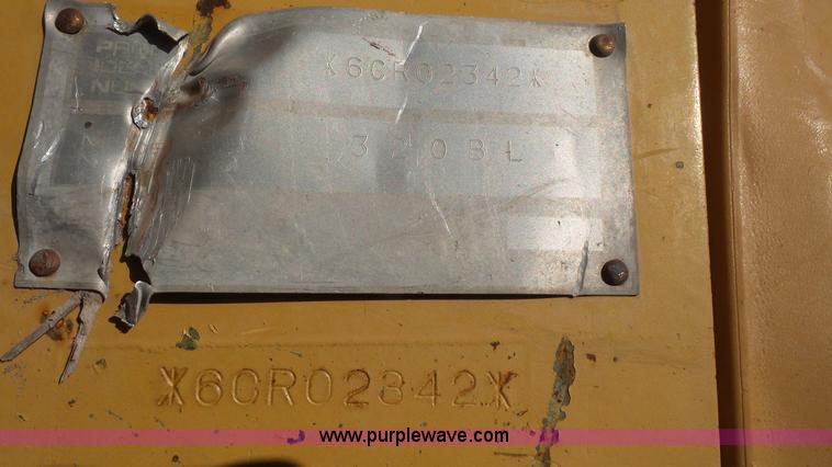 image for item J4619 1998 Caterpillar 320BL excavator