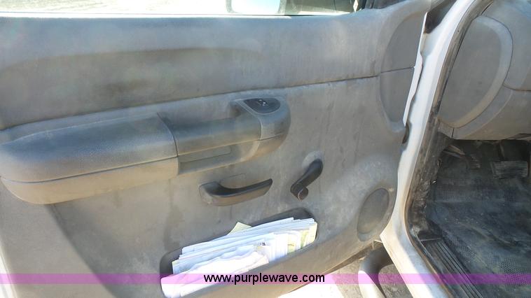 image for item J4620 2008 Chevrolet Silverado 3500HD utility truck