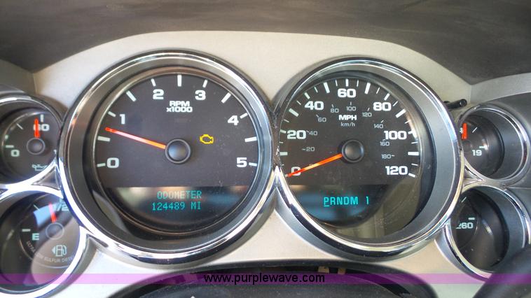 image for item J4620 2008 Chevrolet Silverado 3500HD utility truck