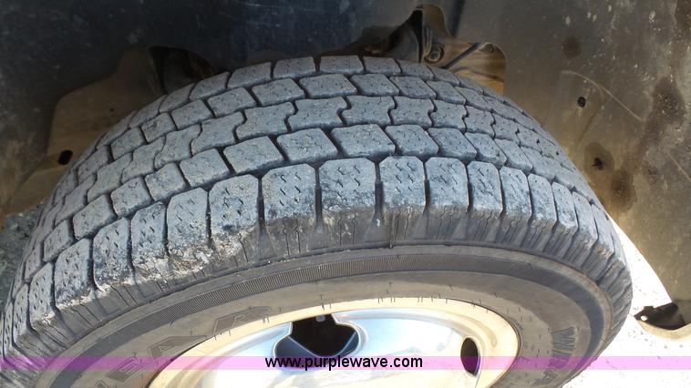 image for item J4620 2008 Chevrolet Silverado 3500HD utility truck