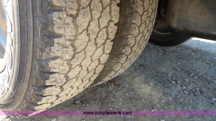 image for item J4620 2008 Chevrolet Silverado 3500HD utility truck