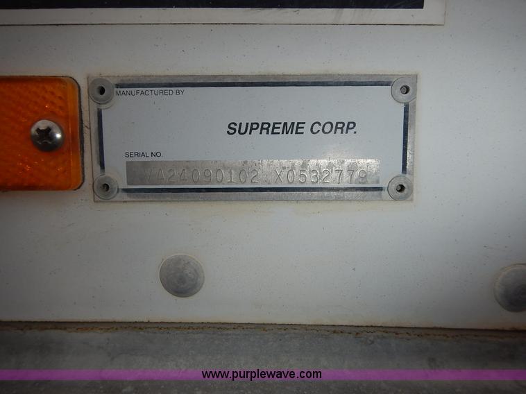 image for item J6310 2000 GMC C7500 service truck