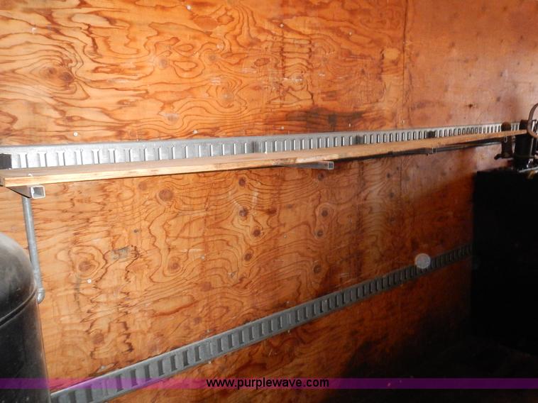 image for item J6310 2000 GMC C7500 service truck