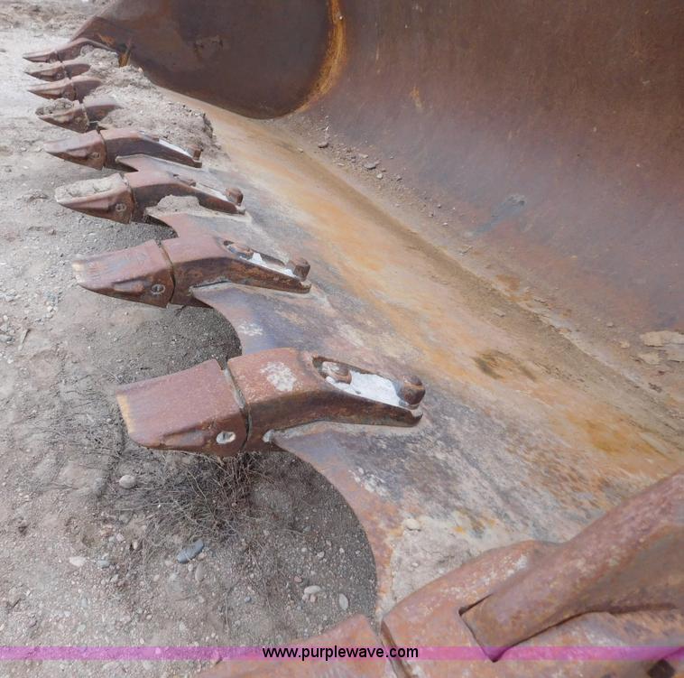 image for item J6831 1997 Case 821B wheel loader