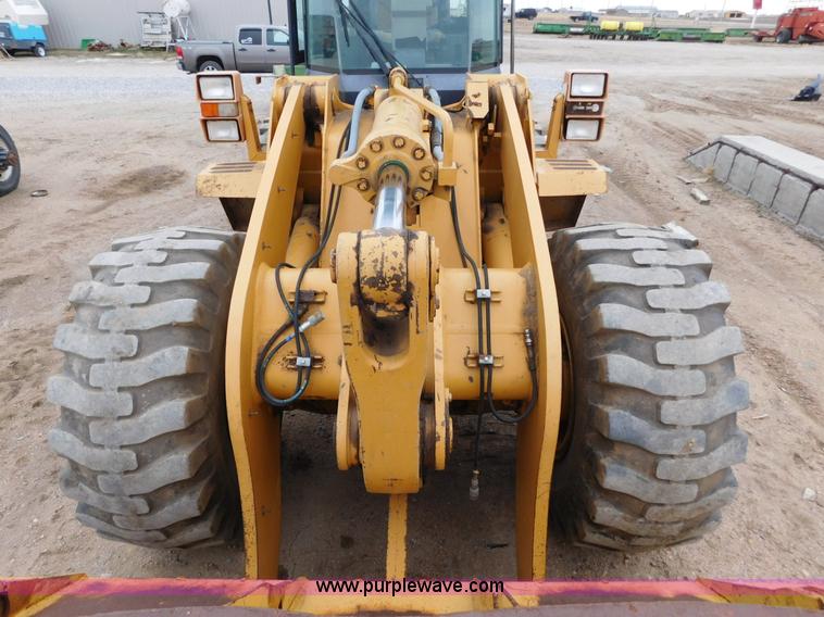 image for item J6831 1997 Case 821B wheel loader