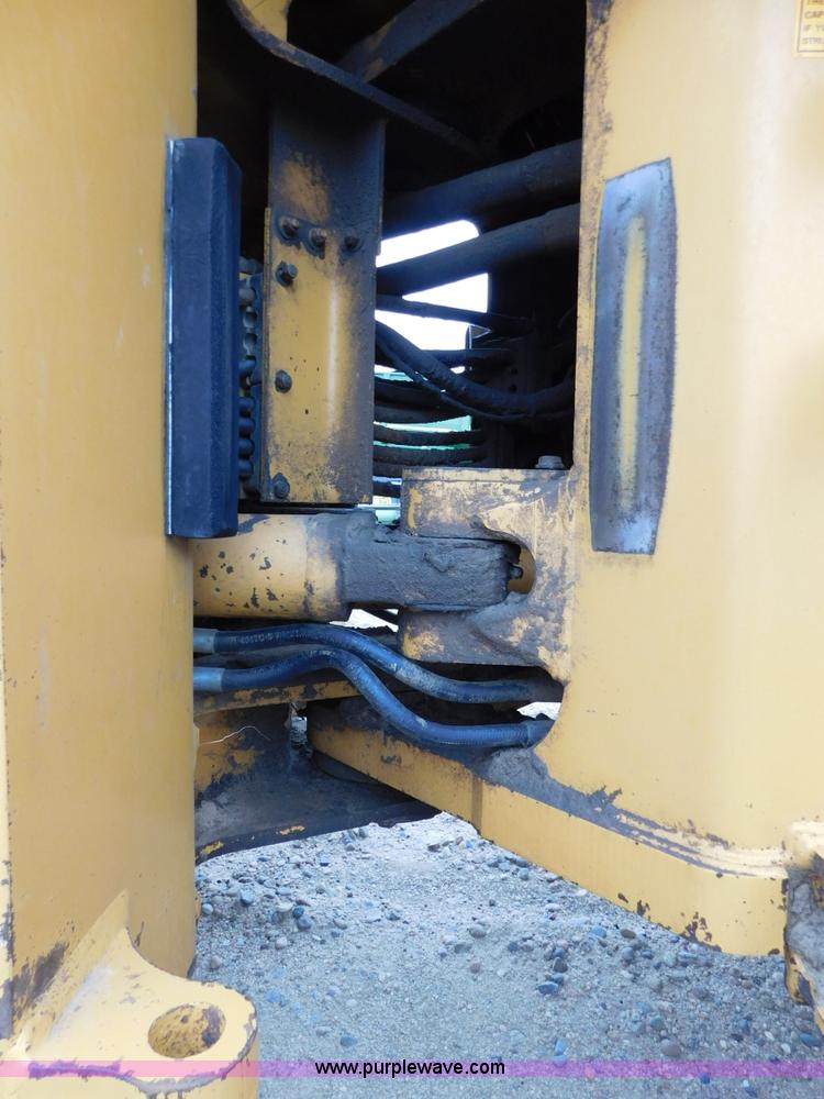 image for item J6831 1997 Case 821B wheel loader