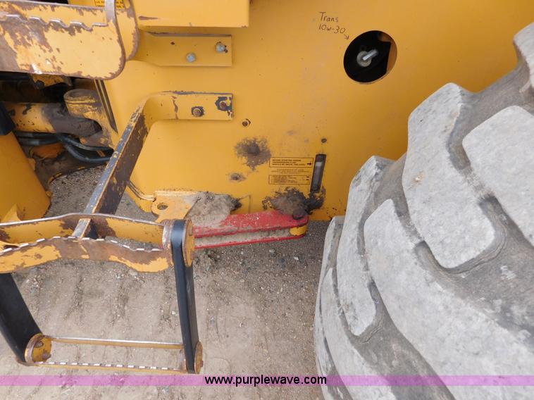 image for item J6831 1997 Case 821B wheel loader