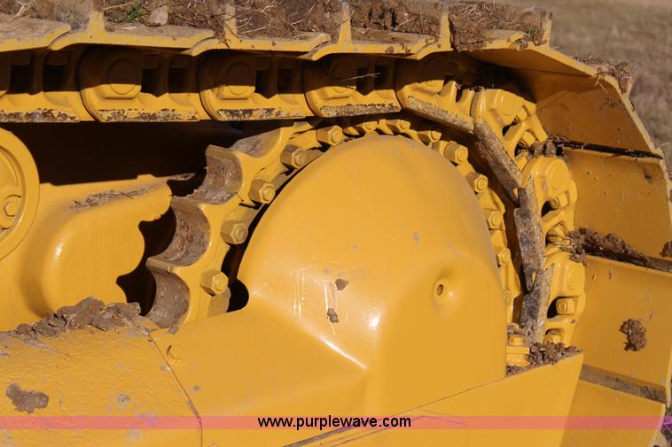 image for item J7691 Komatsu D65EX dozer