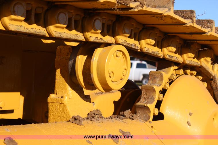 image for item J7691 Komatsu D65EX dozer