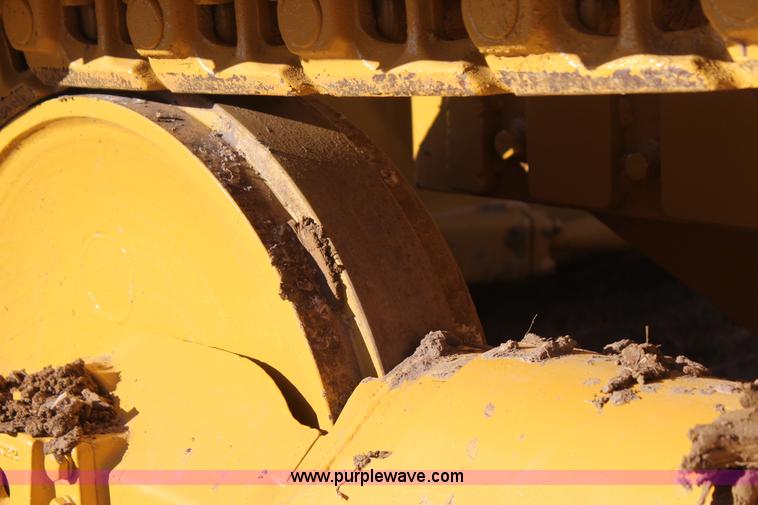 image for item J7691 Komatsu D65EX dozer