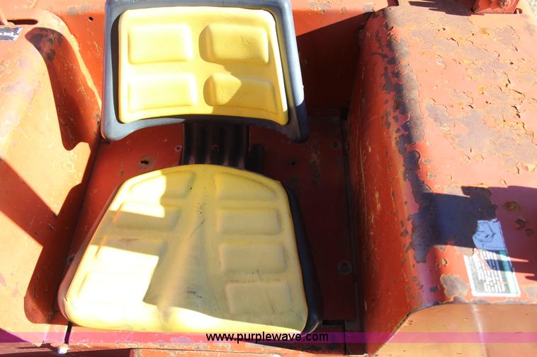 image for item J7692 Ditch Witch R100P rock saw