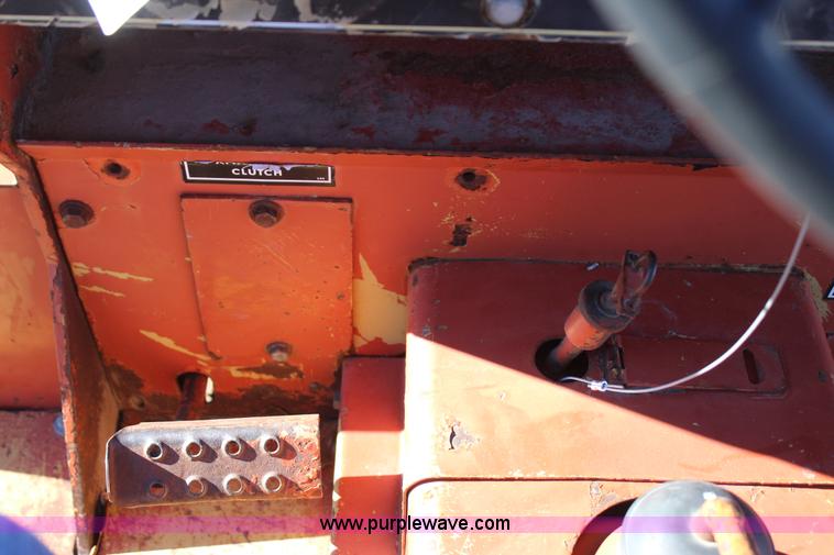 image for item J7692 Ditch Witch R100P rock saw