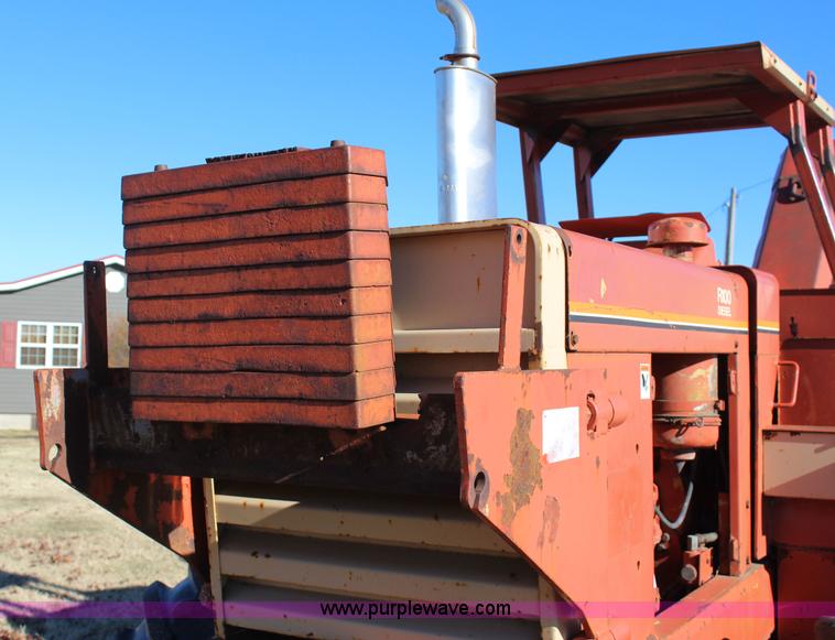 image for item J7692 Ditch Witch R100P rock saw