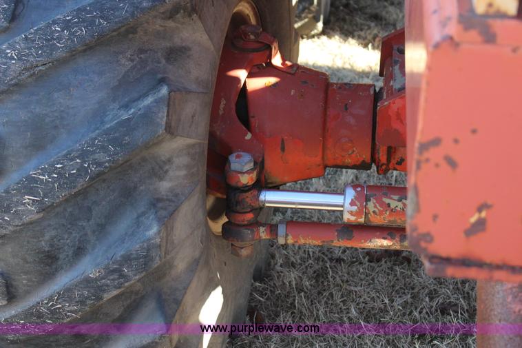 image for item J7692 Ditch Witch R100P rock saw