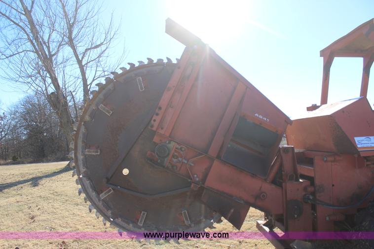 image for item J7692 Ditch Witch R100P rock saw