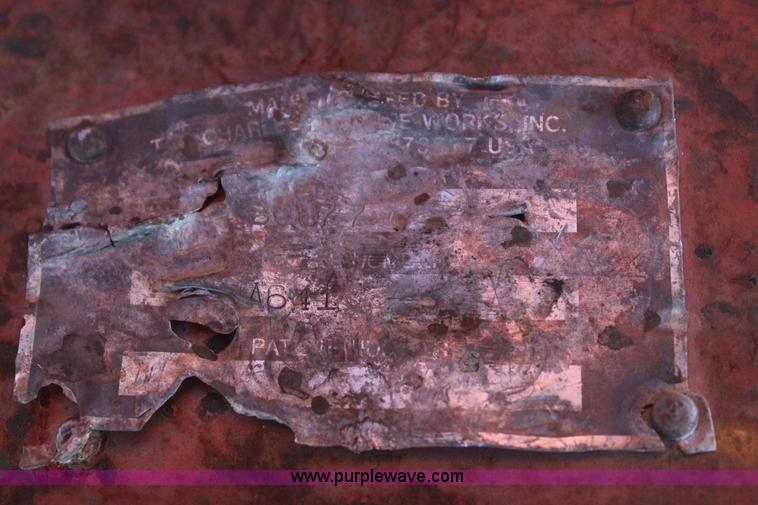 image for item J7692 Ditch Witch R100P rock saw