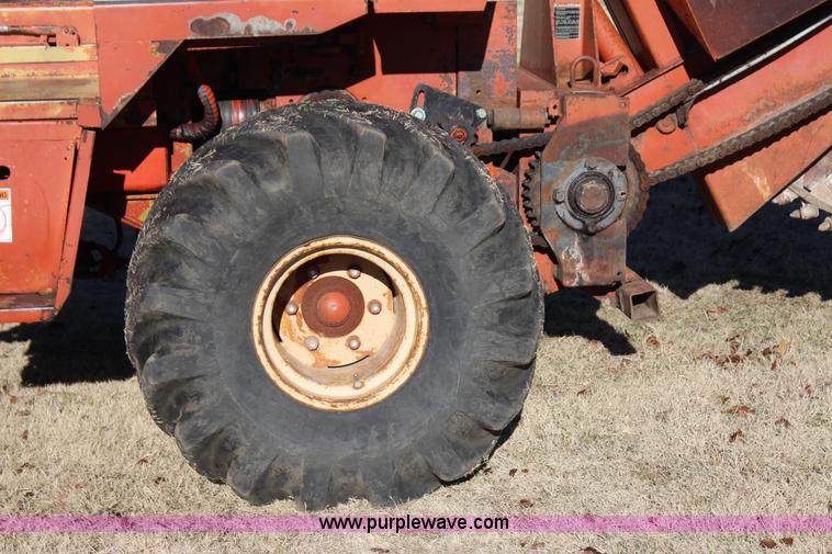 image for item J7692 Ditch Witch R100P rock saw