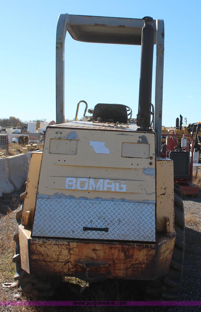image for item J7742 Bomag BW142PDB-2 vibratory drum roller