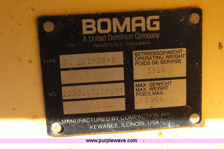 image for item J7742 Bomag BW142PDB-2 vibratory drum roller