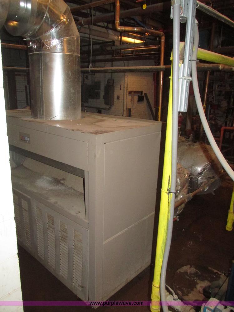 image for item J8787 2000 A.O. Smith DW1480 copper boiler