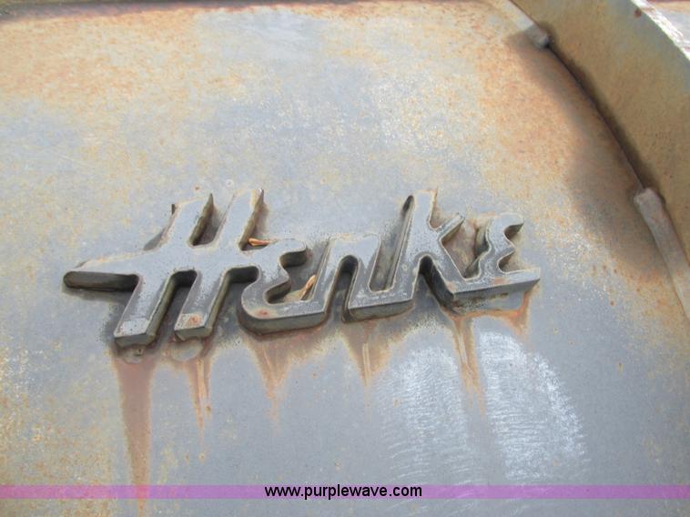 image for item K1253 1998 International 4700 dump truck