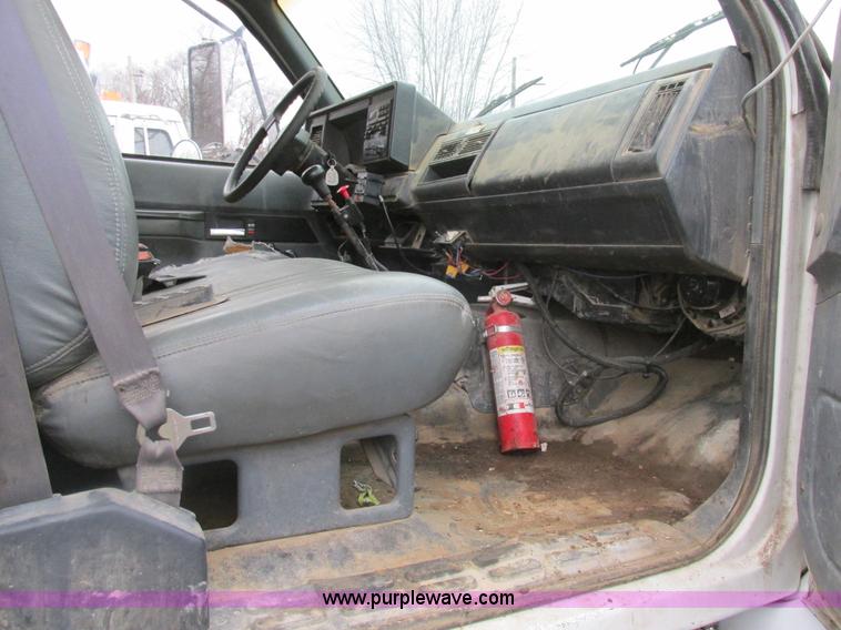 image for item K1254 1995 GMC TopKick dump truck