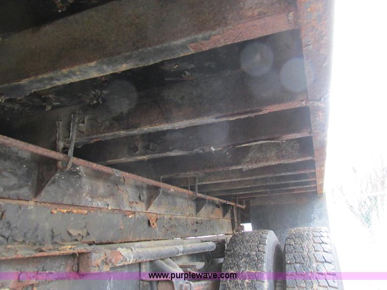 image for item K1254 1995 GMC TopKick dump truck