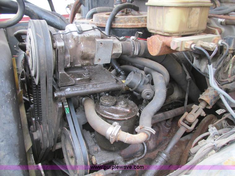 image for item K1255 1990 Ford F700 dump truck