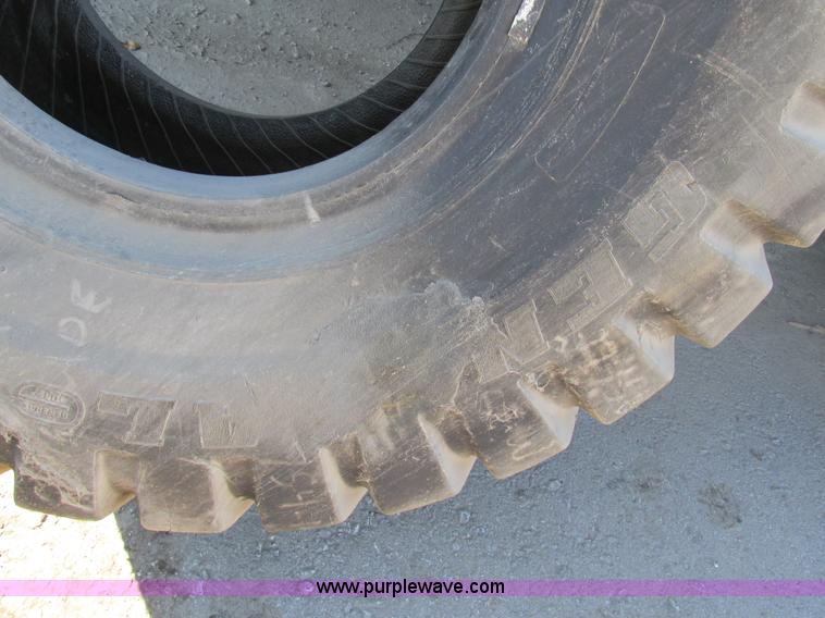 image for item K5226 26.5-25 LCM tire