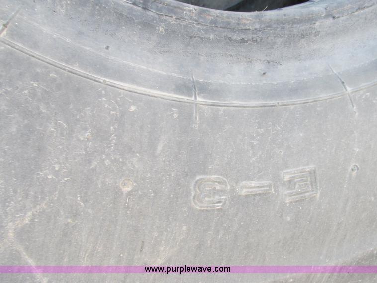 image for item K5227 23.5-25 E-3 Trison tire