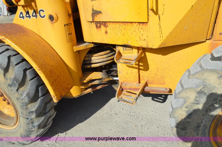 image for item K5364 1983 John Deere 444C wheel loader