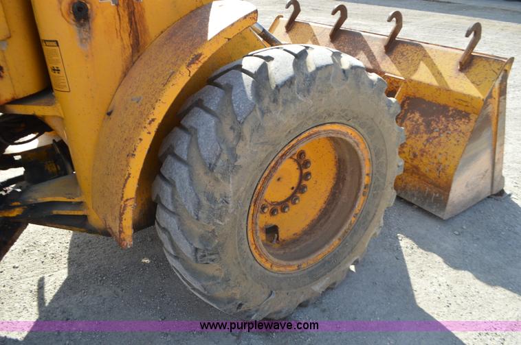 image for item K5364 1983 John Deere 444C wheel loader
