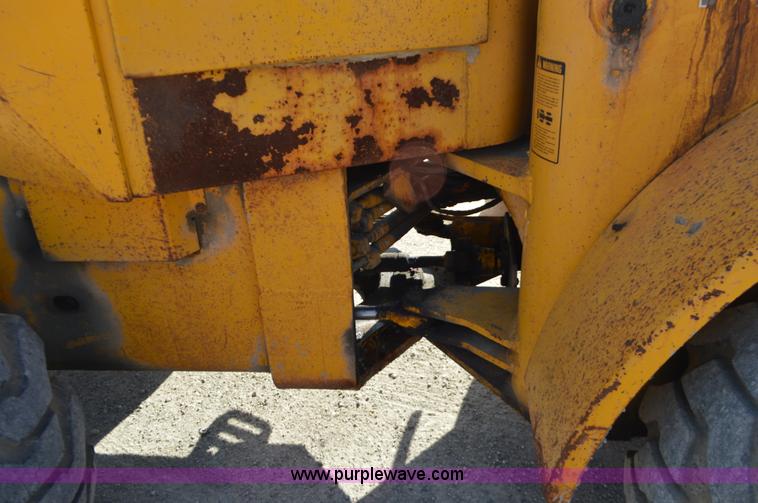 image for item K5364 1983 John Deere 444C wheel loader