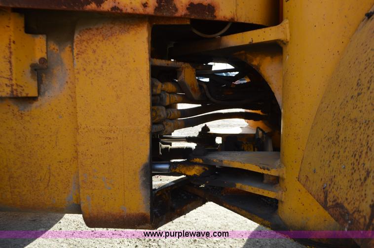 image for item K5364 1983 John Deere 444C wheel loader