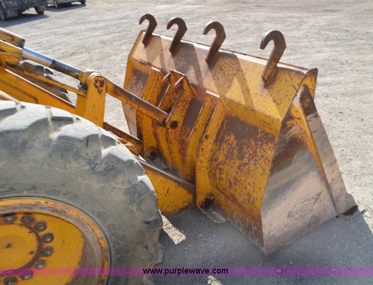 image for item K5364 1983 John Deere 444C wheel loader