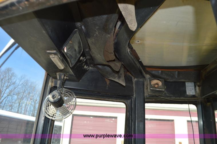 image for item K5364 1983 John Deere 444C wheel loader