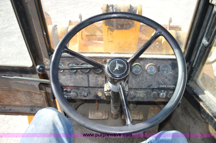 image for item K5364 1983 John Deere 444C wheel loader
