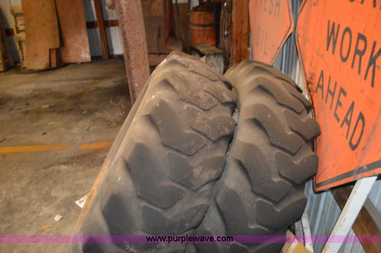 image for item K5366 (2) Case motor grader tires and wheels