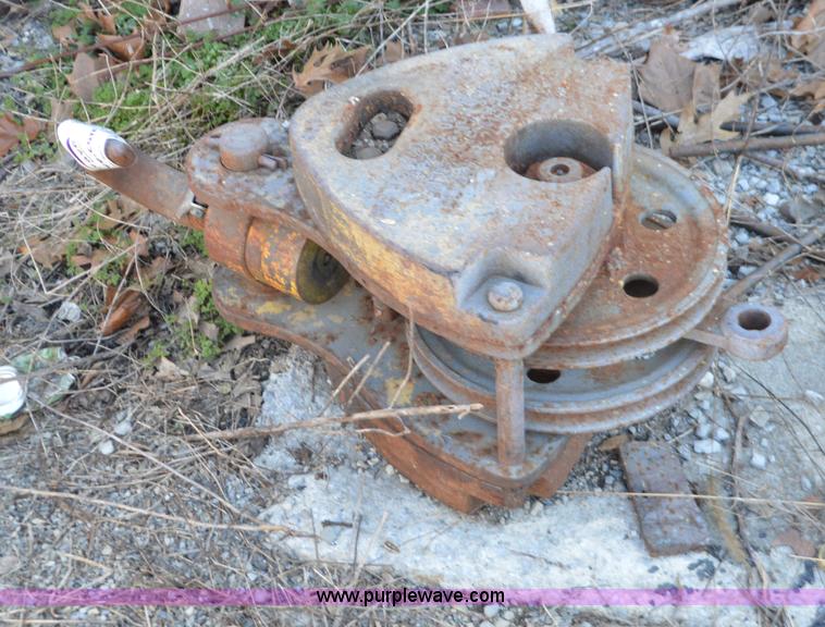 image for item K5369 Gardner two sheave load block