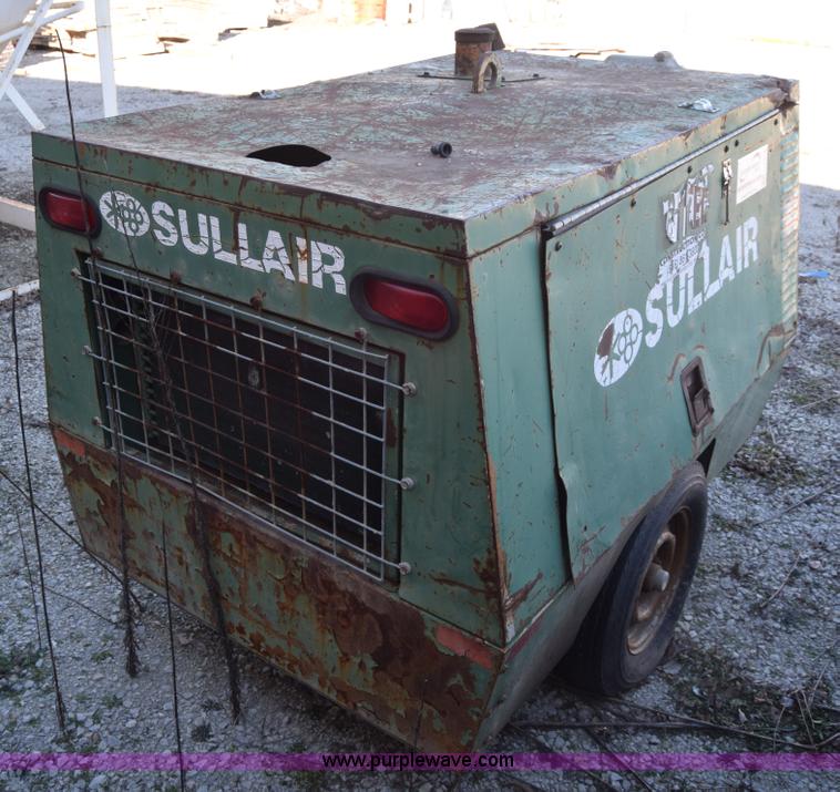 image for item L1179 Sullair 125Q air compressor