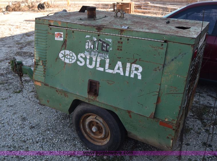 image for item L1179 Sullair 125Q air compressor