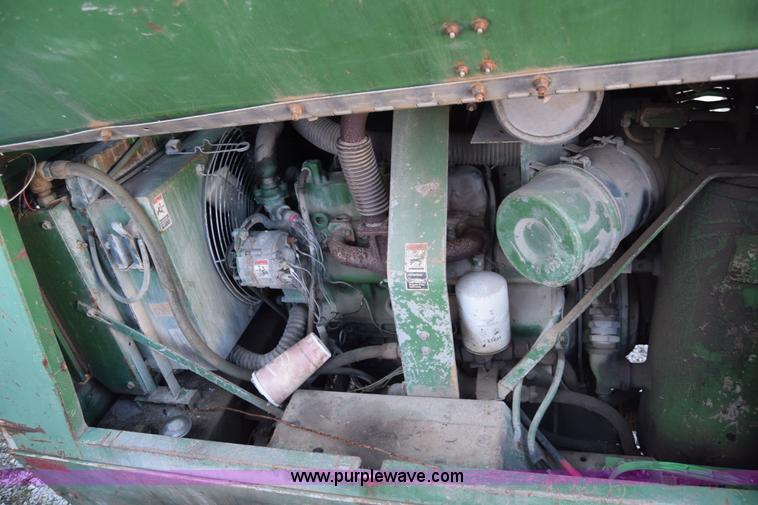 image for item L1179 Sullair 125Q air compressor