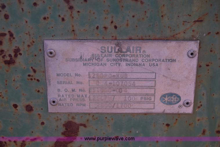 image for item L1179 Sullair 125Q air compressor