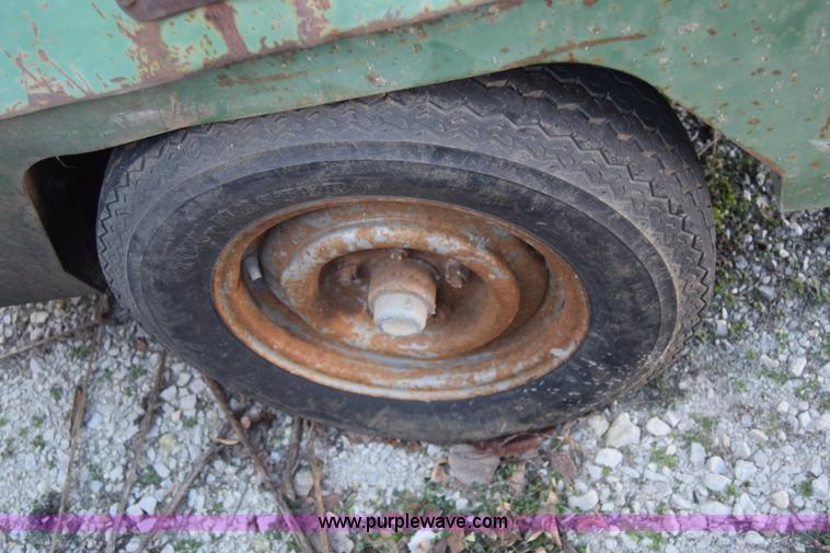 image for item L1179 Sullair 125Q air compressor