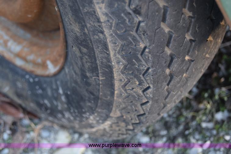 image for item L1179 Sullair 125Q air compressor